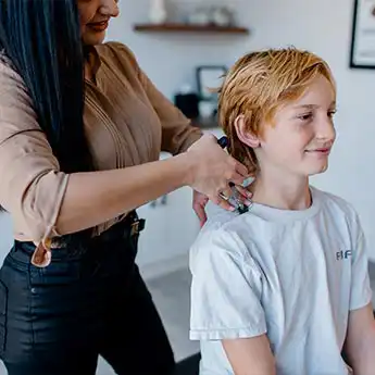 chiropractic adjustment at Pacific Pointe Chiropractic in San Clemente