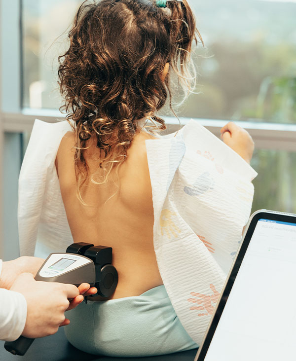 scoliosis symptoms treatment with chiropractic care in San Clemente, CA